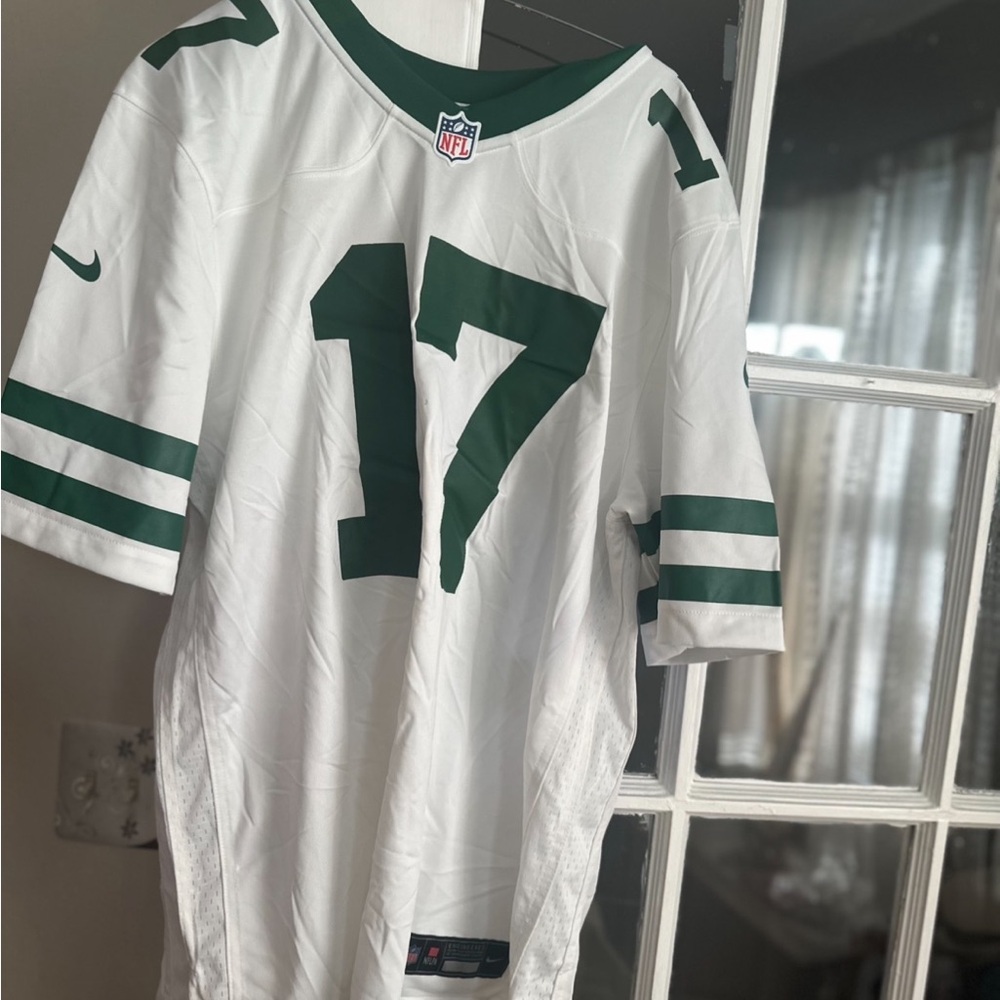Garett Wilson Brand New with Tags